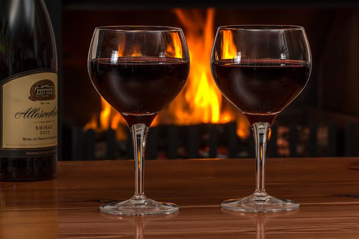 red-wine-2443699__480